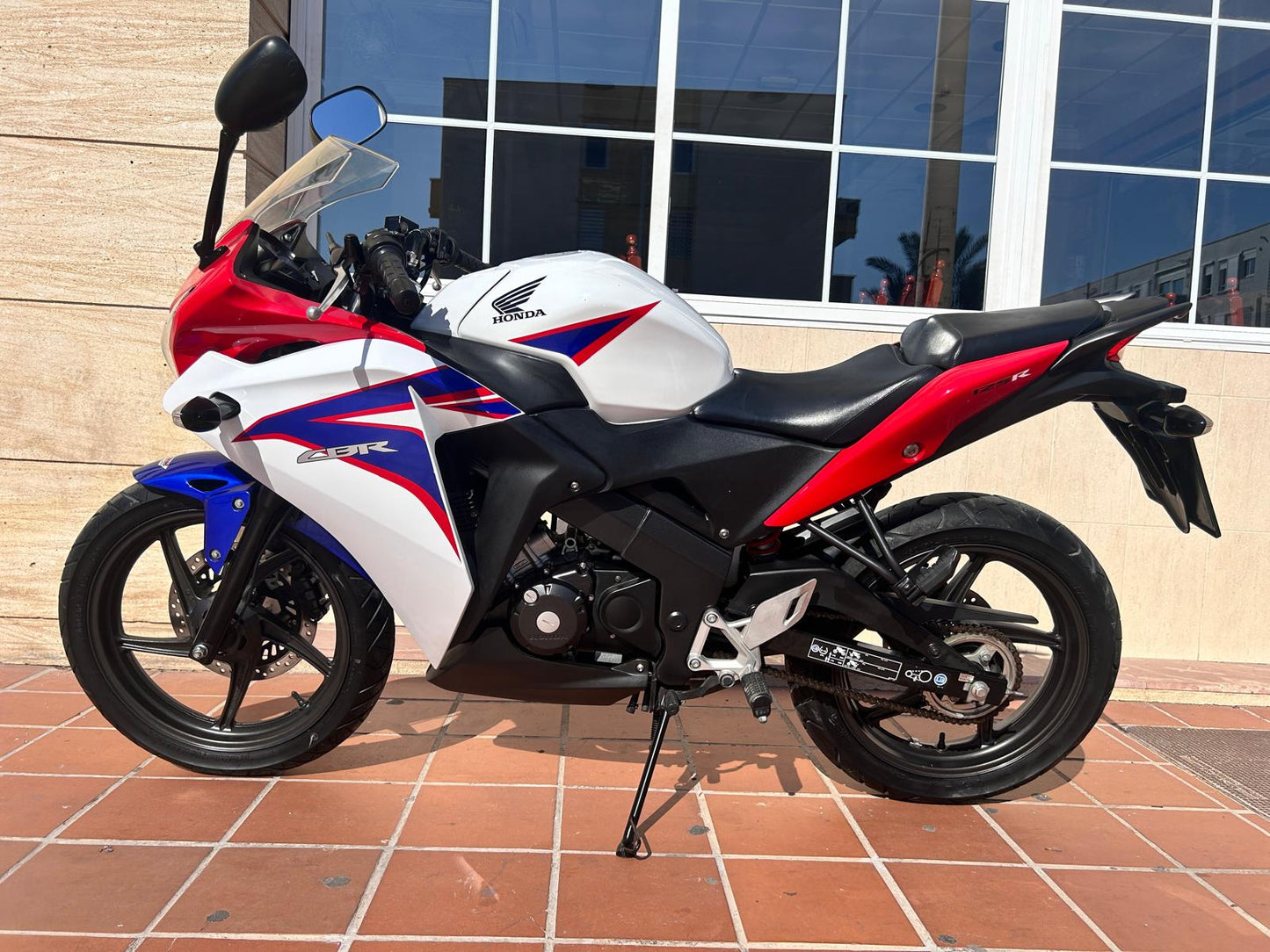 HONDA CBR 125