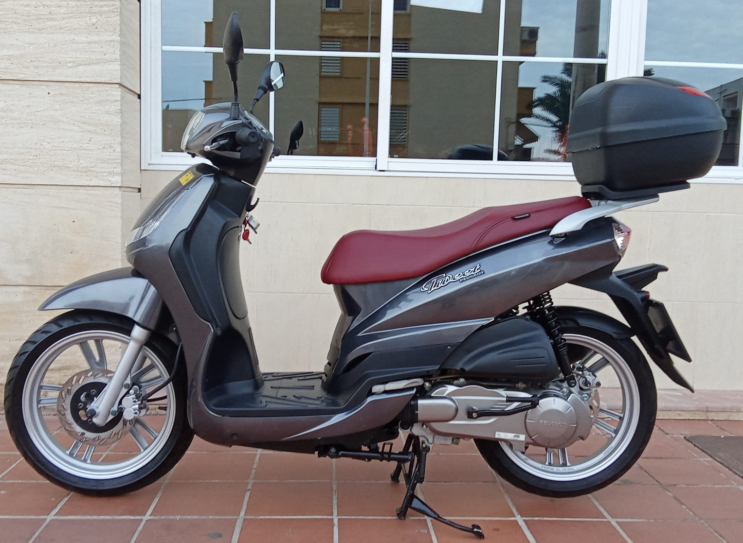 PEUGEOT TWEET 125 2013 2000KM