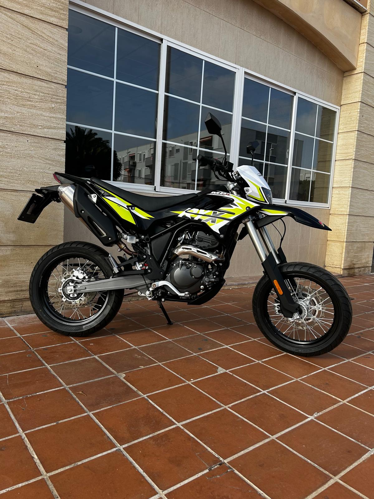 MH SUPERMOTARD 125 2024 500KM
