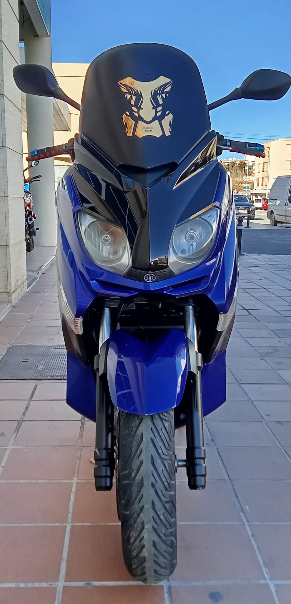 YAMAHA XMAX 125 2012