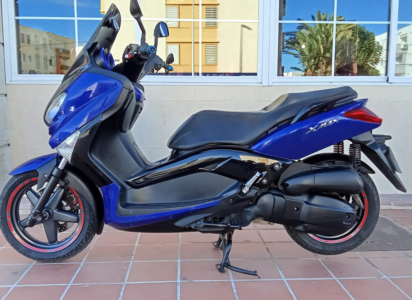 YAMAHA XMAX 125 2012