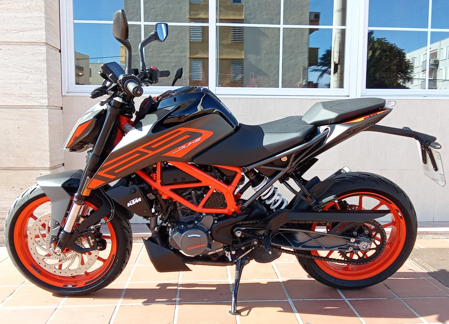 KTM DUKE 125 2022