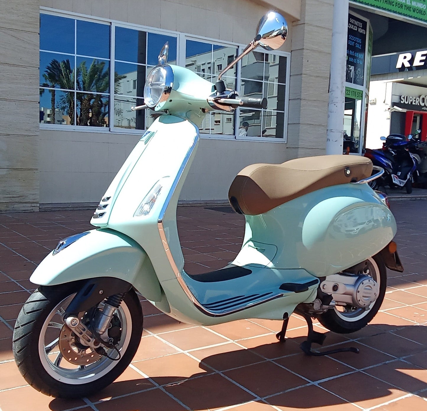 VESPA PRIMAVERA 50 2021 8000KM