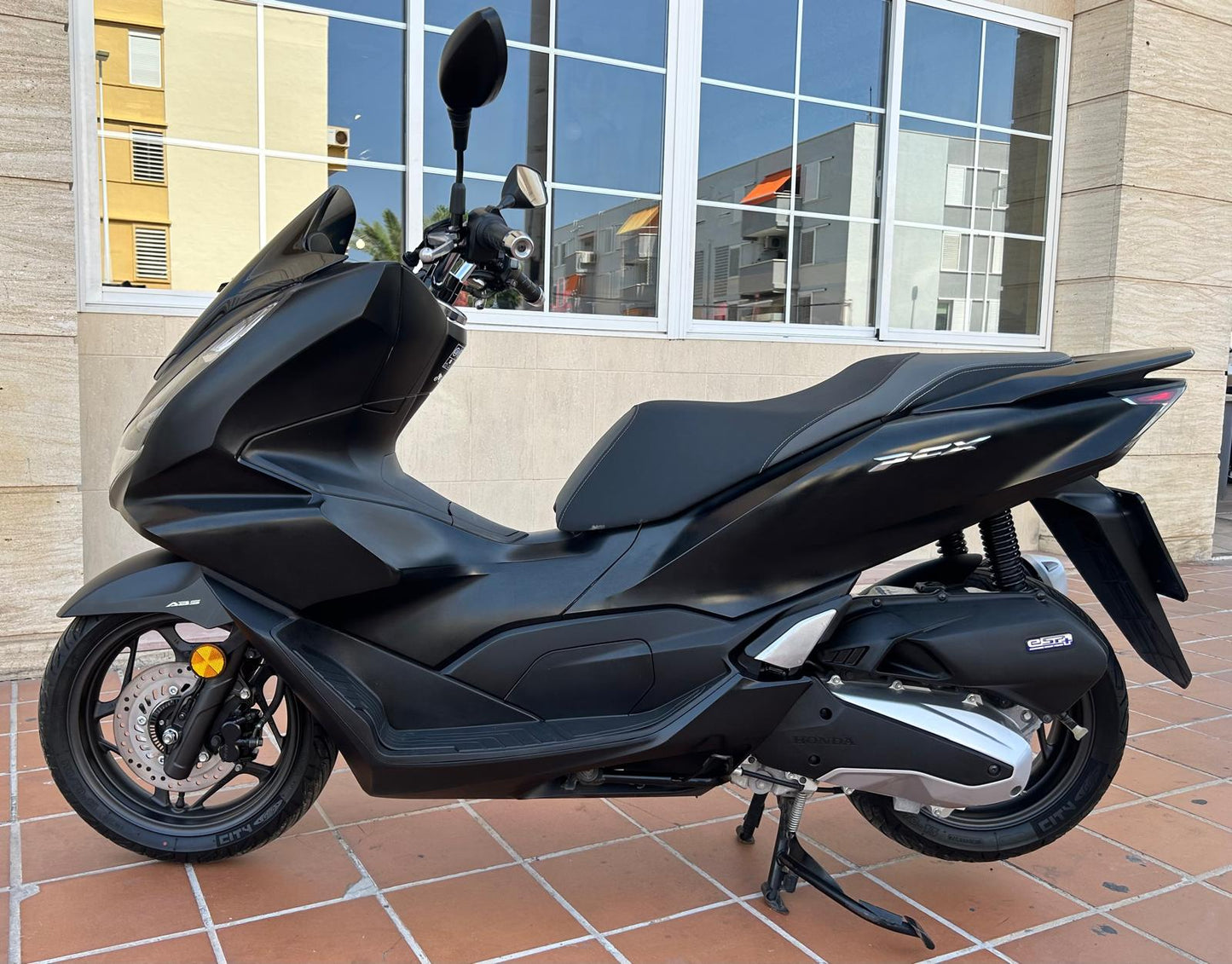 HONDA PCX 125 2021 2000KM