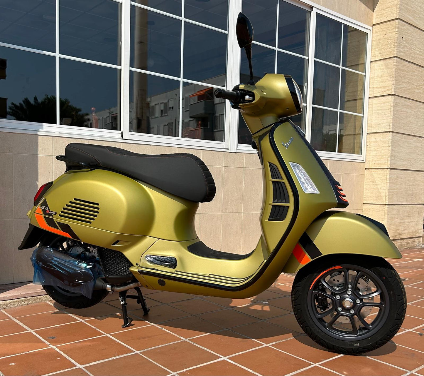 VESPA GTS SUPERSPORT 125cc