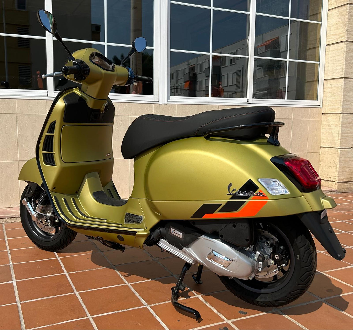 VESPA GTS SUPERSPORT 125cc