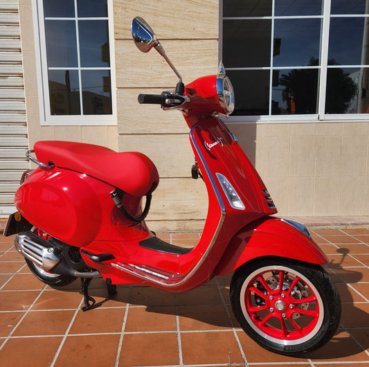 VESPA PRIMAVERA 125 RED EDITION 2022 57KM