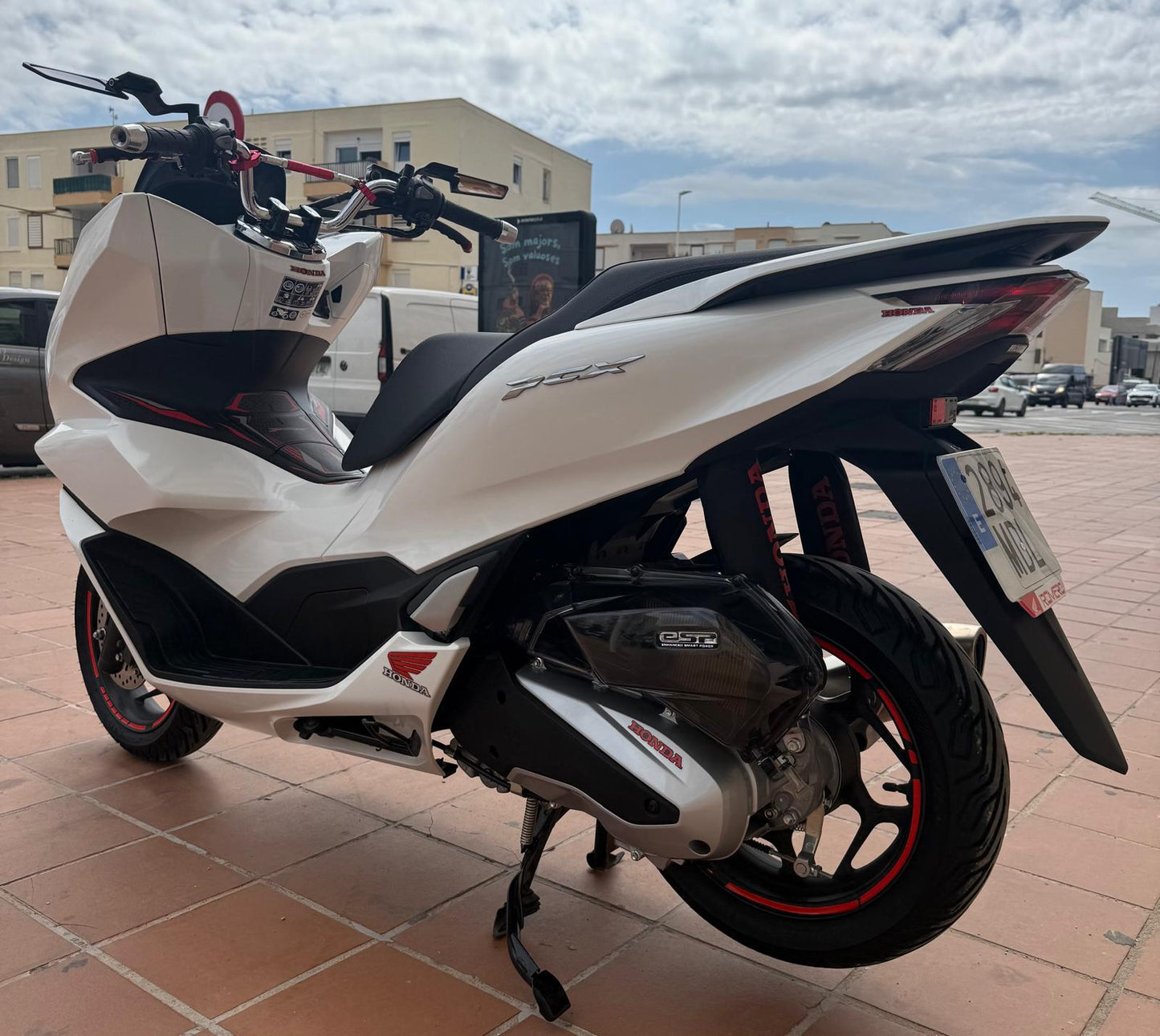HONDA PCX 125 2023 2000 KM