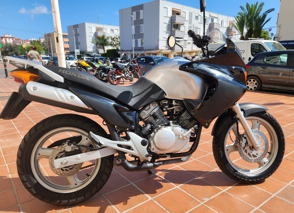 HONDA VARADERO XL 125 2006 12500KM