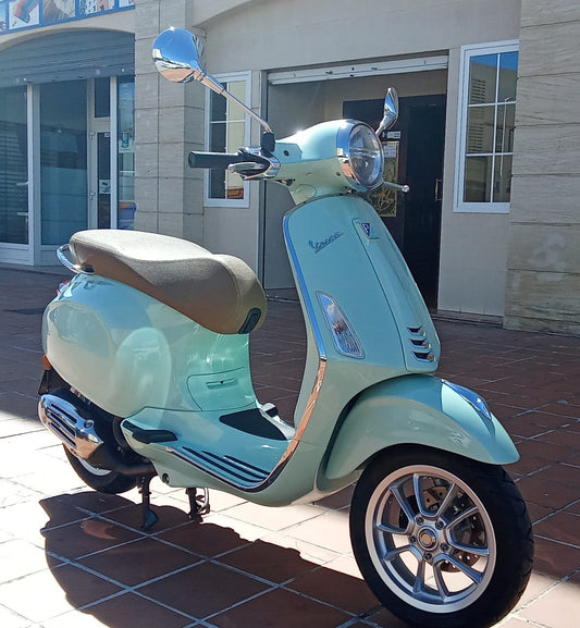 VESPA PRIMAVERA 50 2021 8000KM