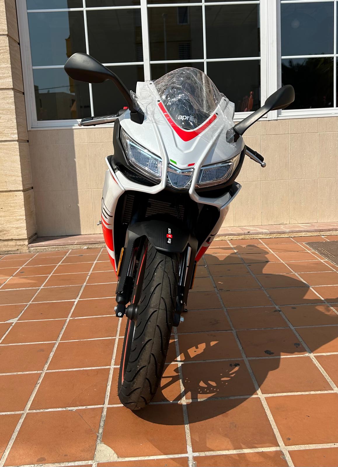 APRILIA RS 125 NUEVA