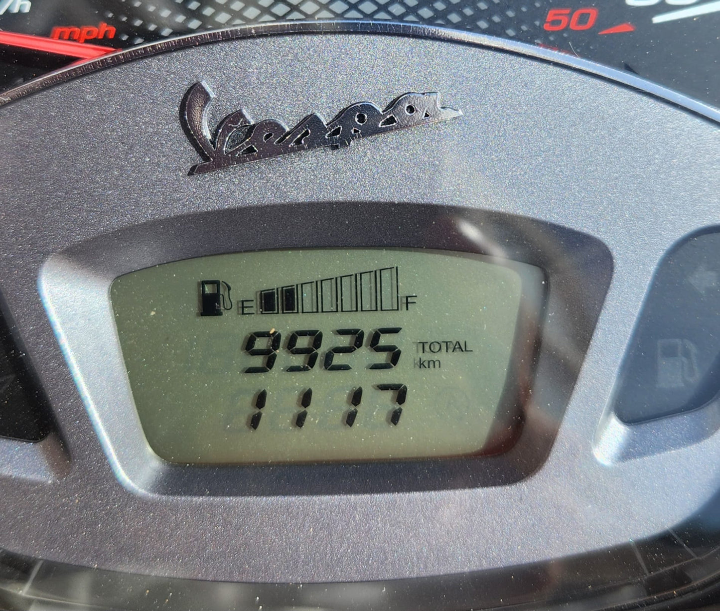 VESPA SPRINT BLACK EDITION 50CC 2020 9000KM