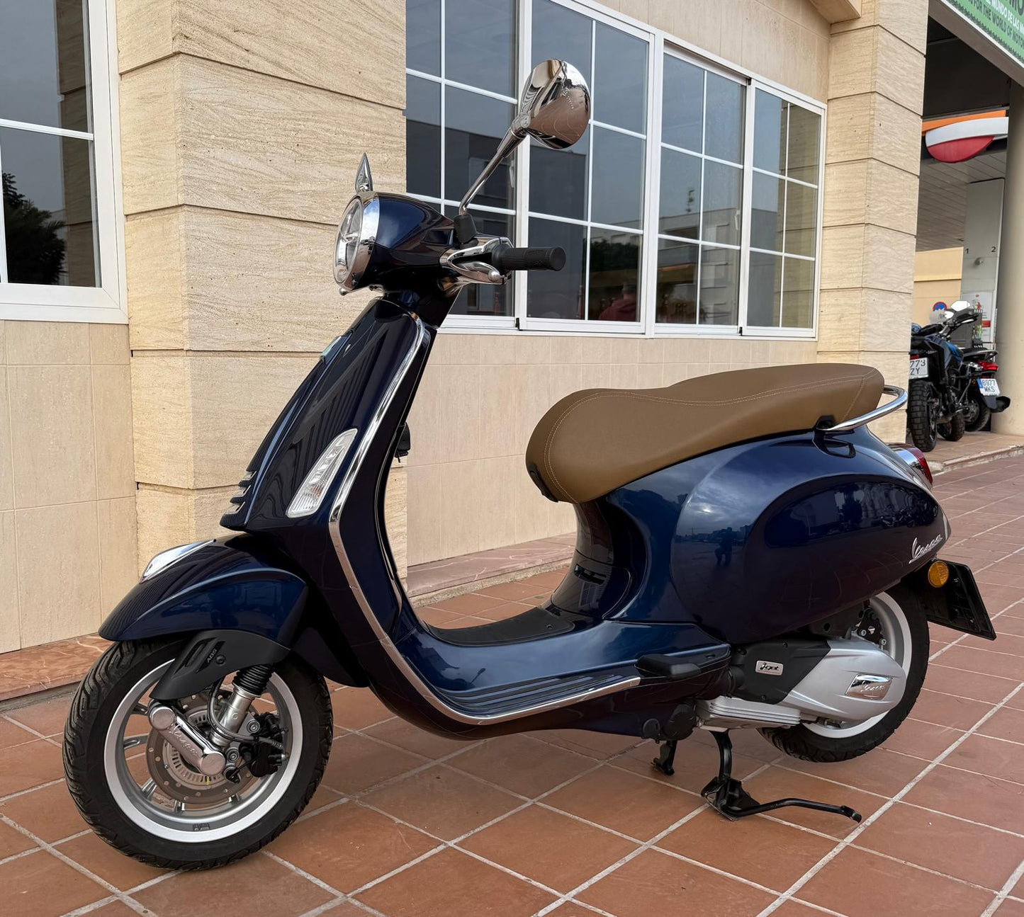 VESPA PRIMAVERA 125 2024 4000KM