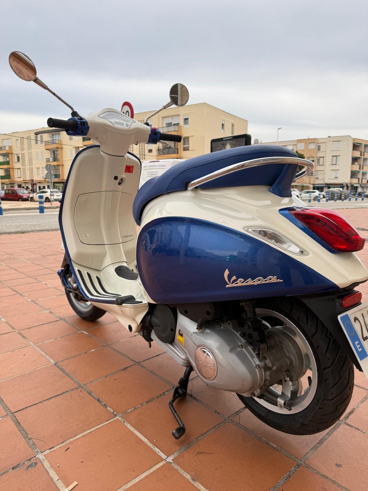 VESPA PRIMAVERA 3V 2015 4300KM