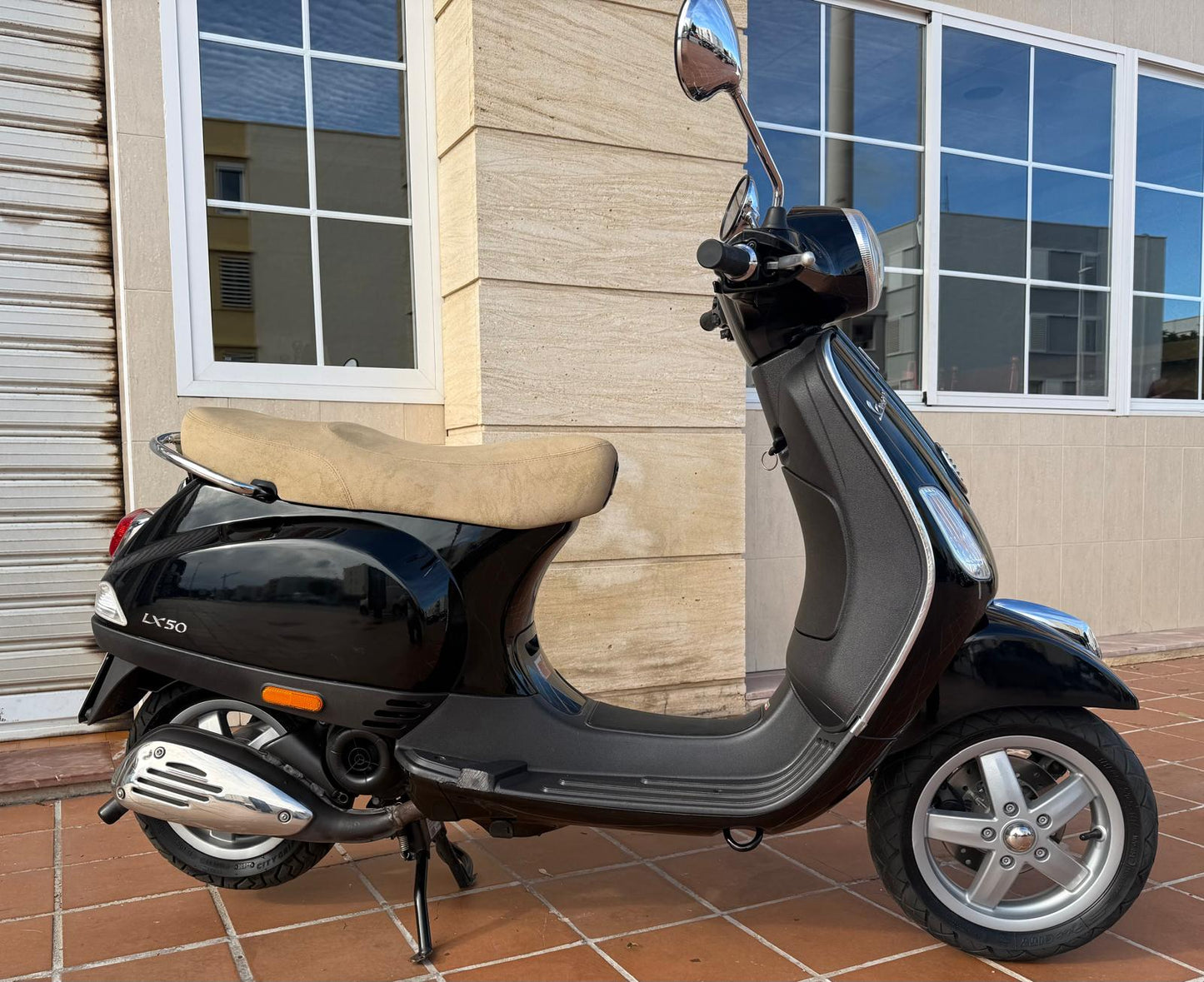 VESPA LX 50 2011