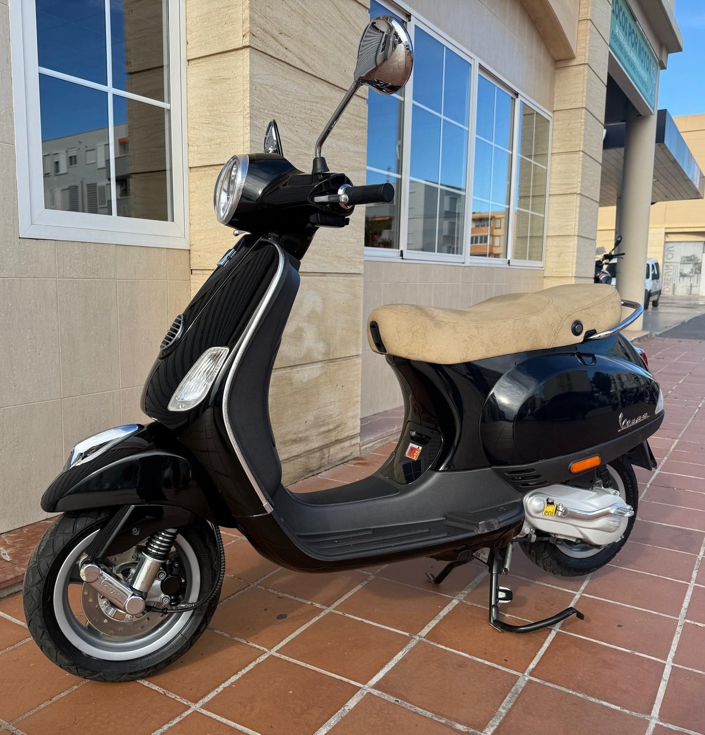 VESPA LX 50 2011
