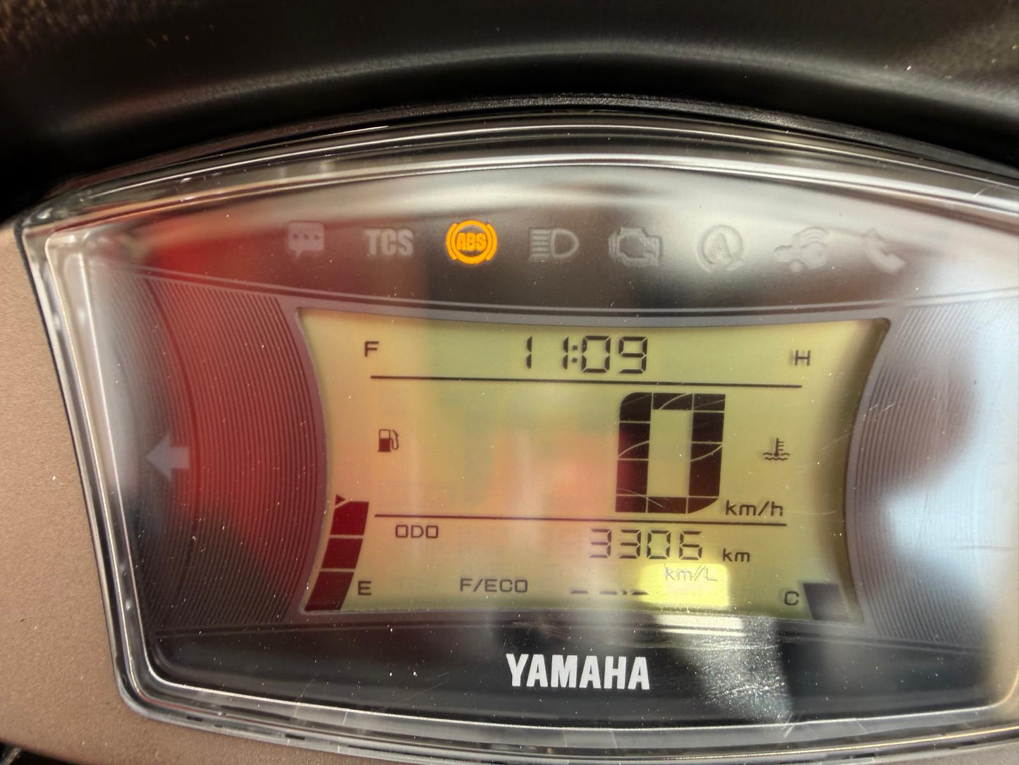 YAMAHA NMAX 125 2024 3000KM