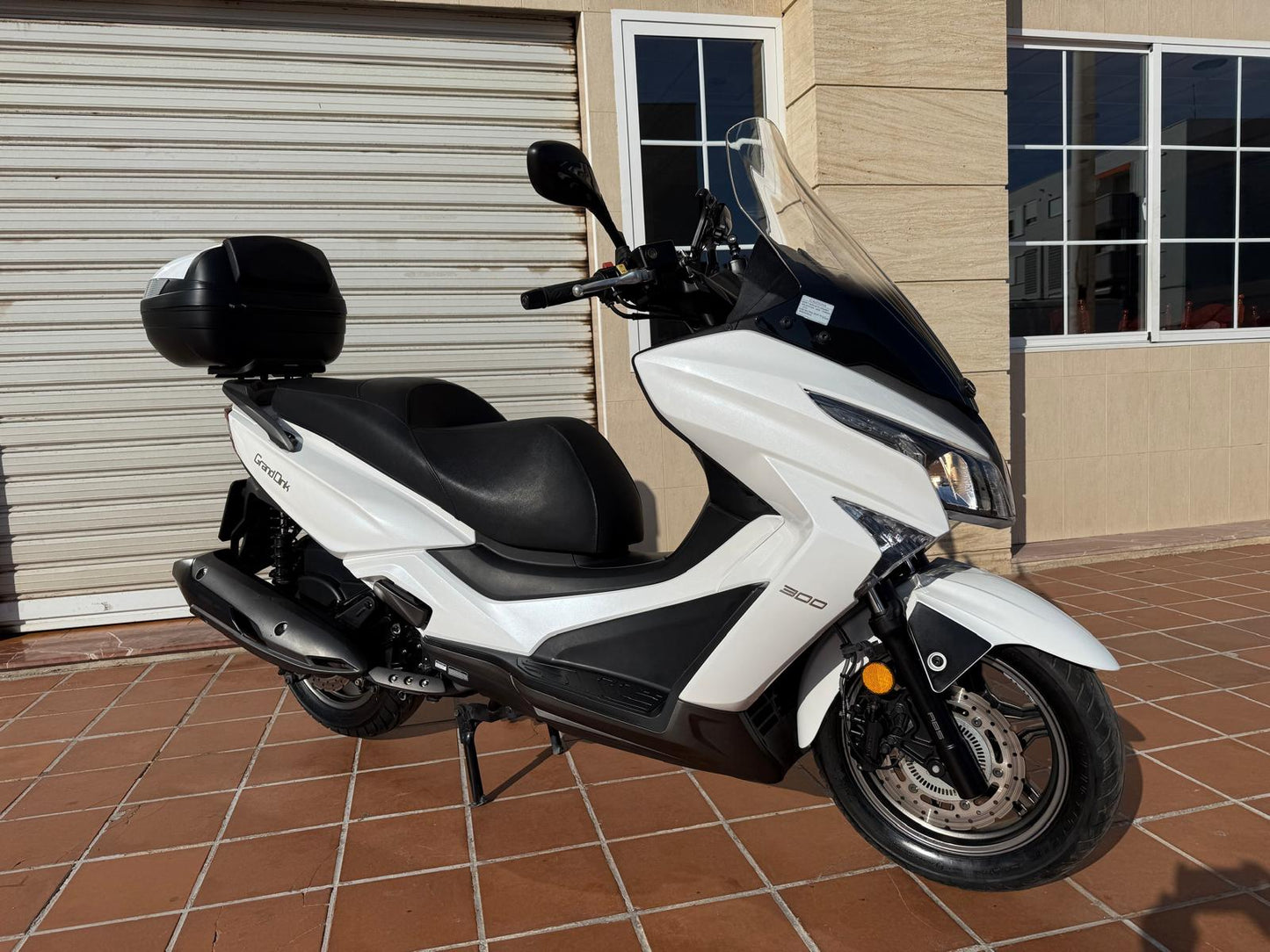 KYMCO GRAND DINK 300 2021 15000