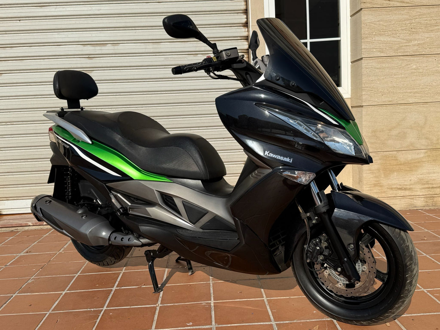 KAWASAKI J 300 2014 22000KM