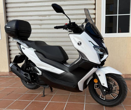 VOGE SR1 125 2024 2000KM