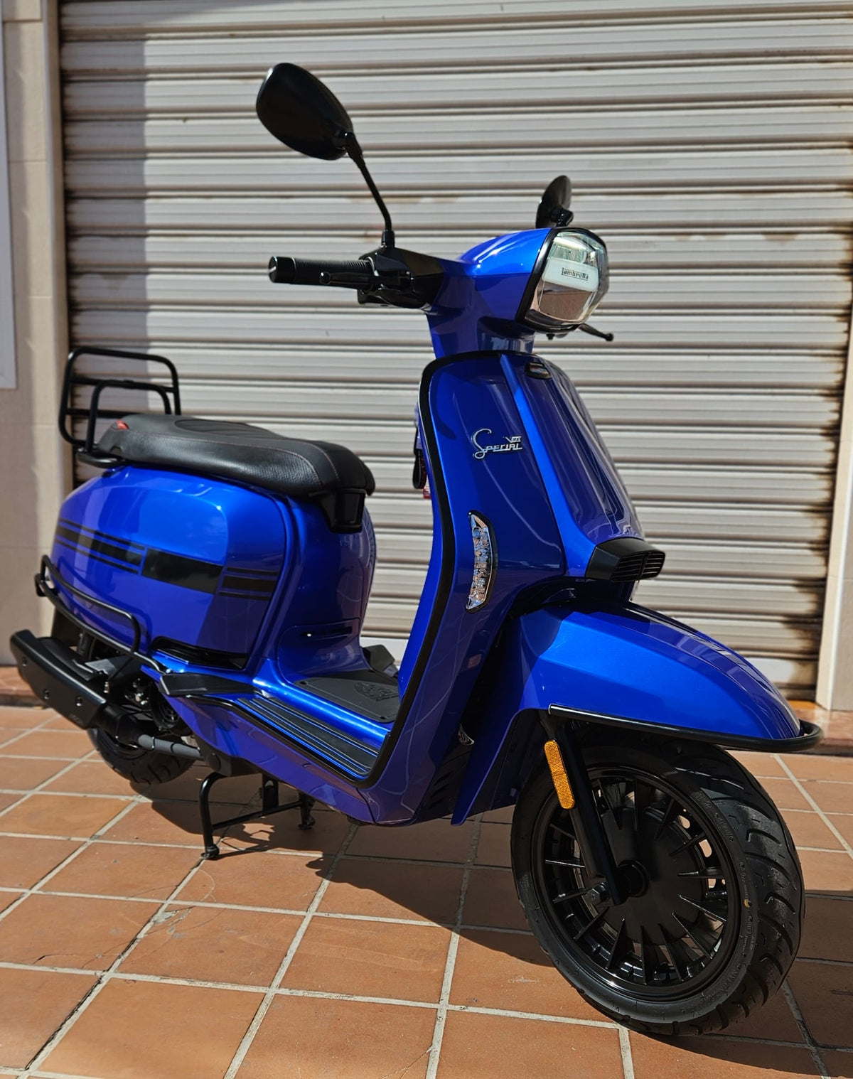 LAMBRETTA V125 2025 600KM