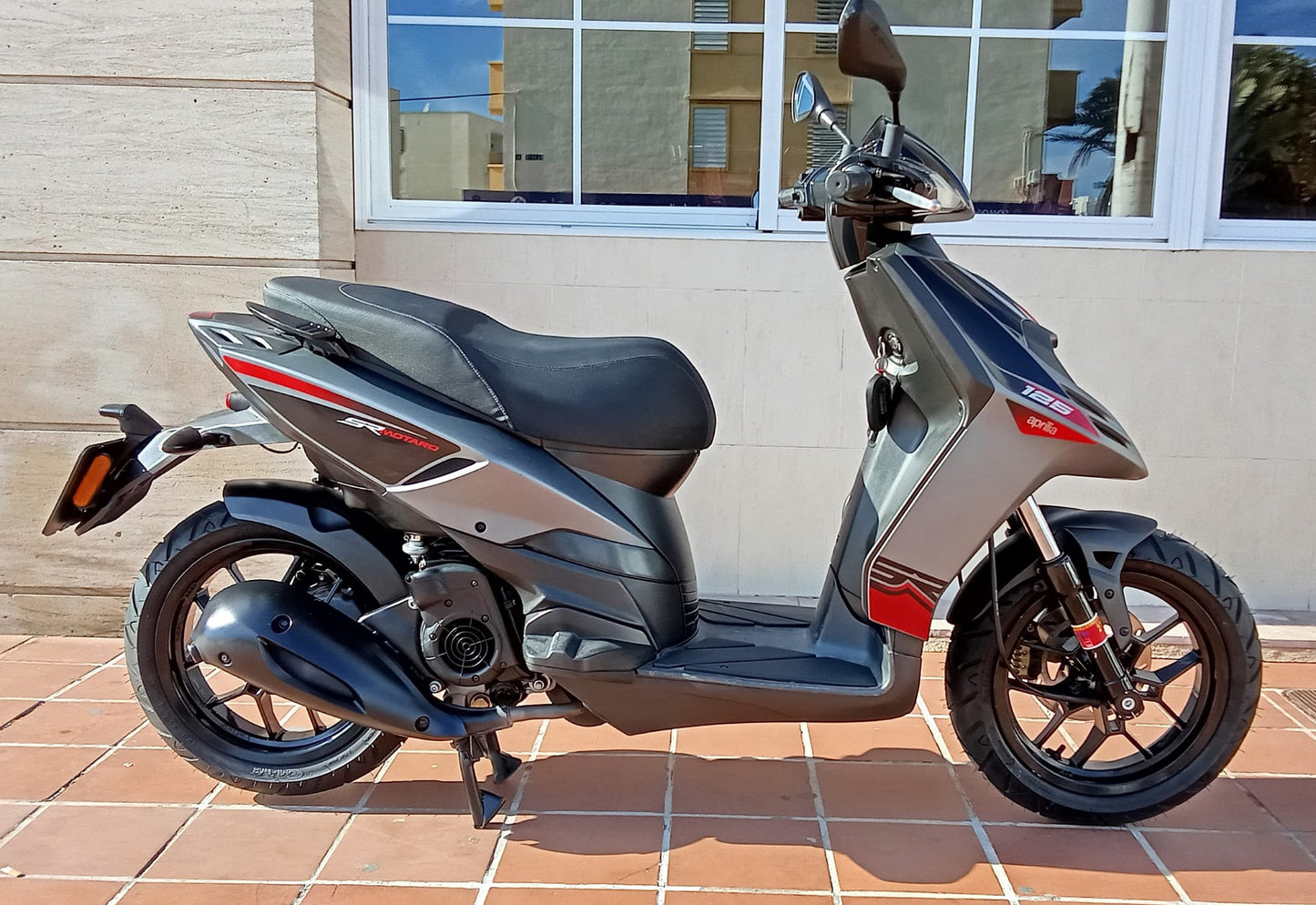 APRILIA SR 125 2017