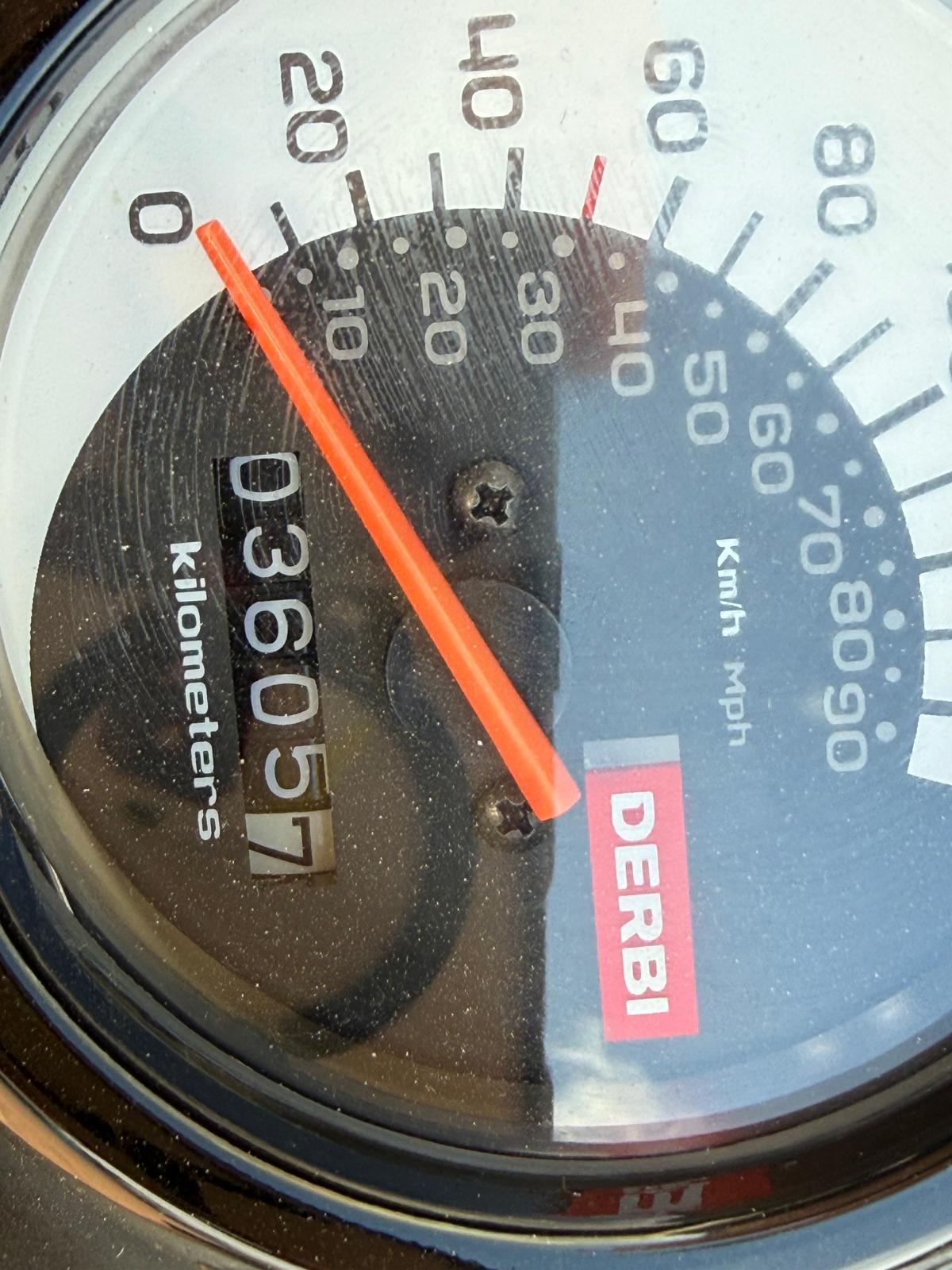DERBI VARIANT 125 2018 3000 km