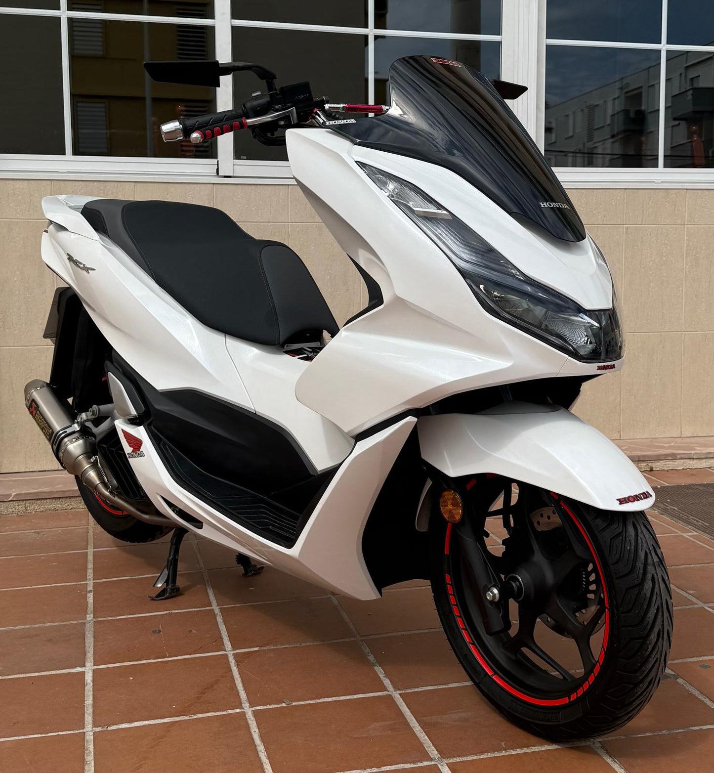 HONDA PCX 125 2023 2000 KM